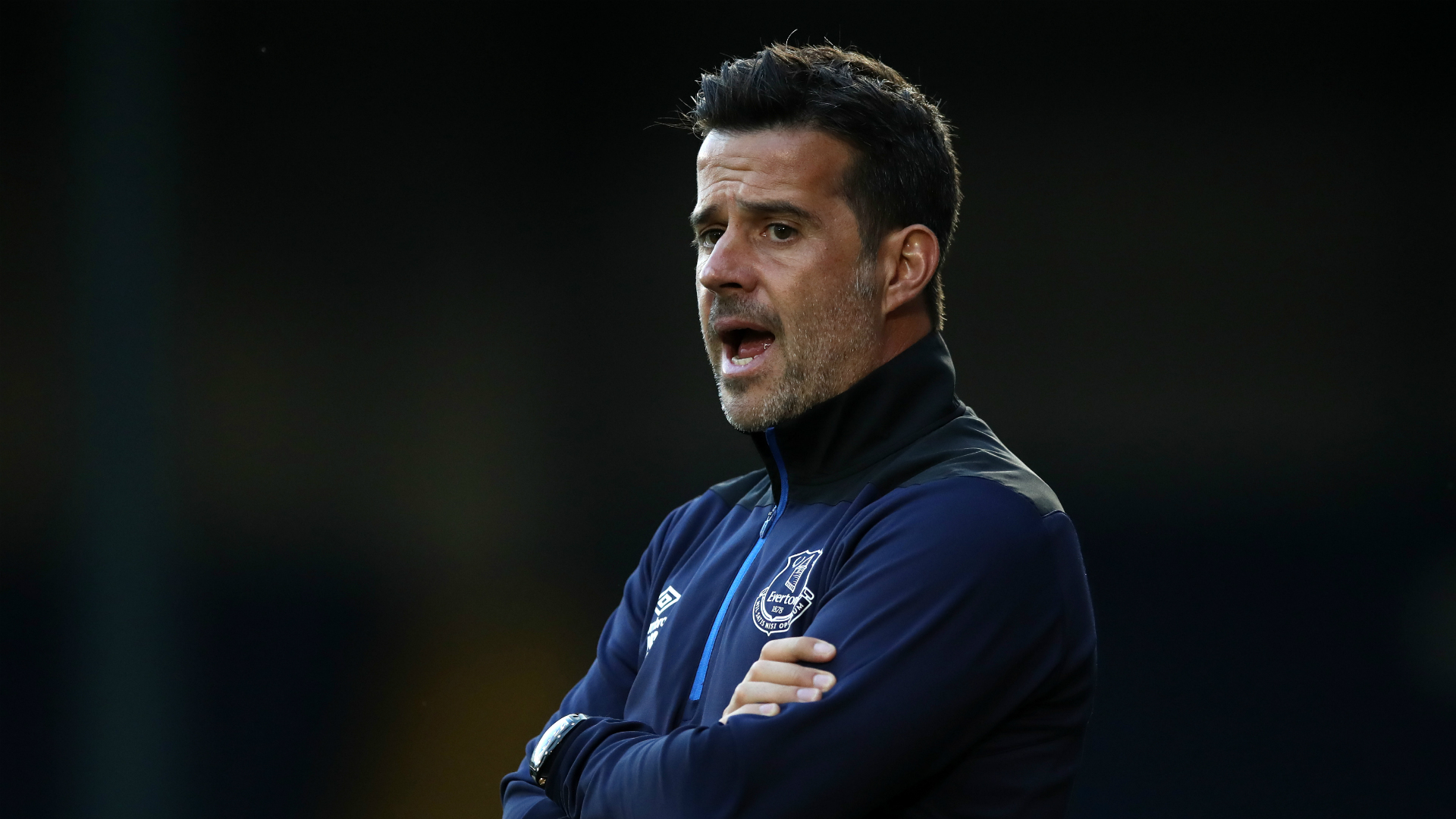 并揭示出足 并揭示出足